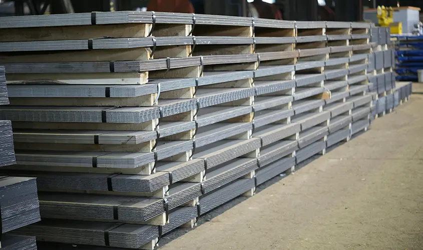 Perfiles estructurales de acero en Canovelles